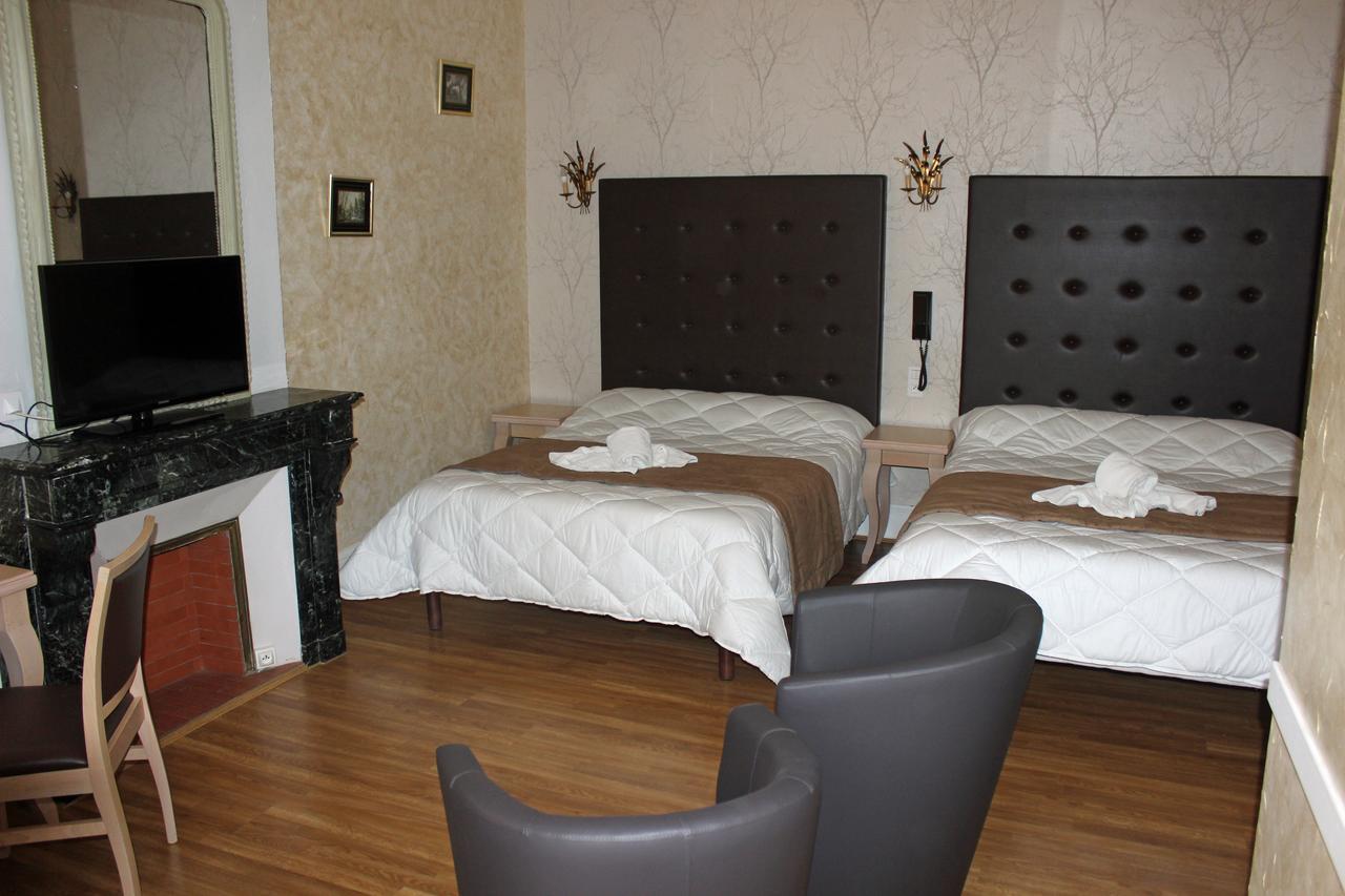 Hotel Restaurant Martinez Баларюк-ле-Бен Екстериор снимка
